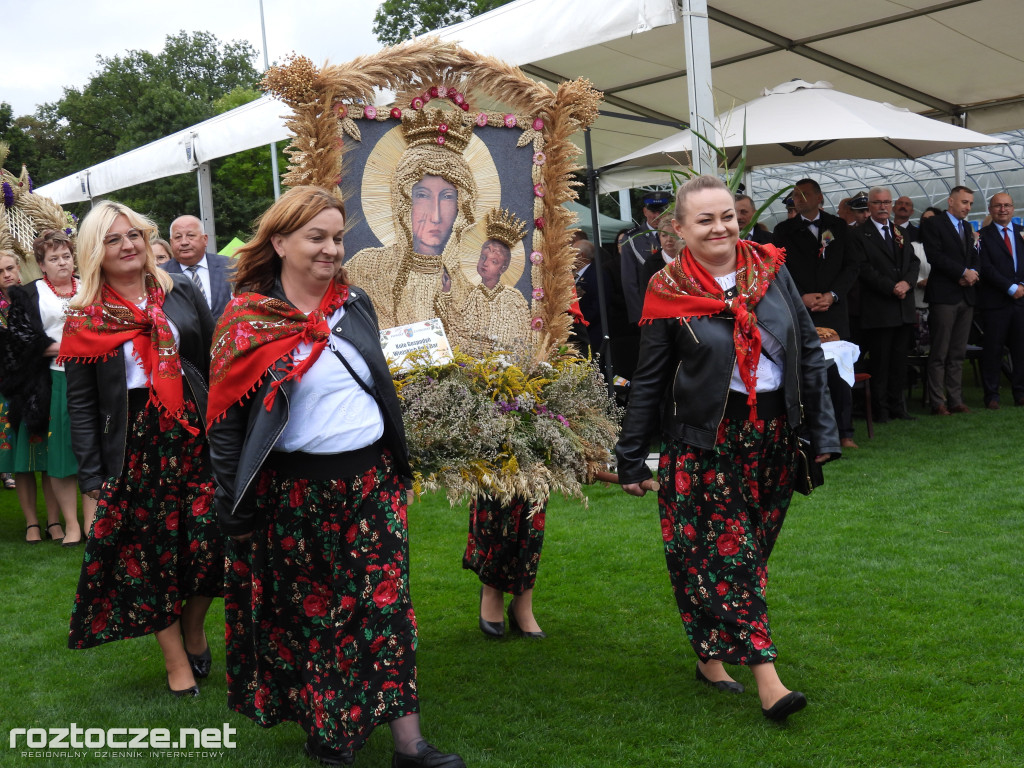 Dożynki Powiatowo-Gminne w Łabuniach cz. 1