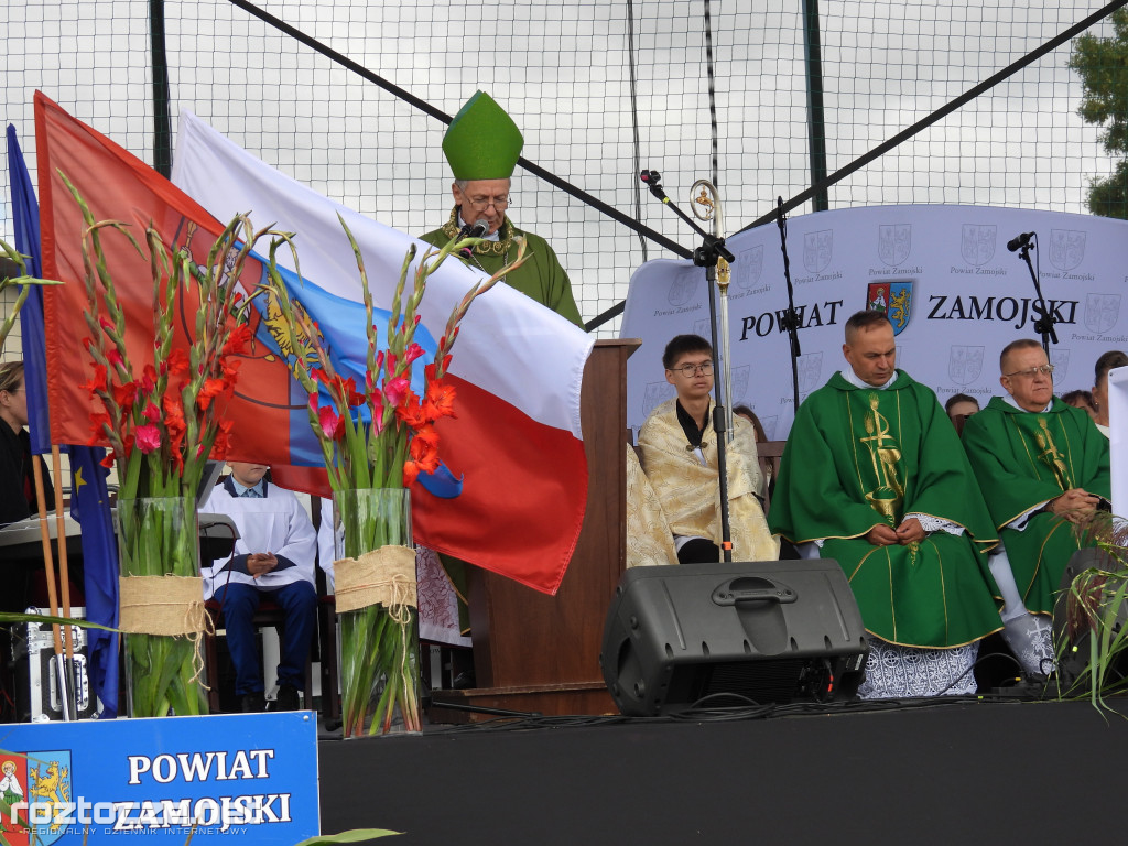 Dożynki Powiatowo-Gminne w Łabuniach cz. 1