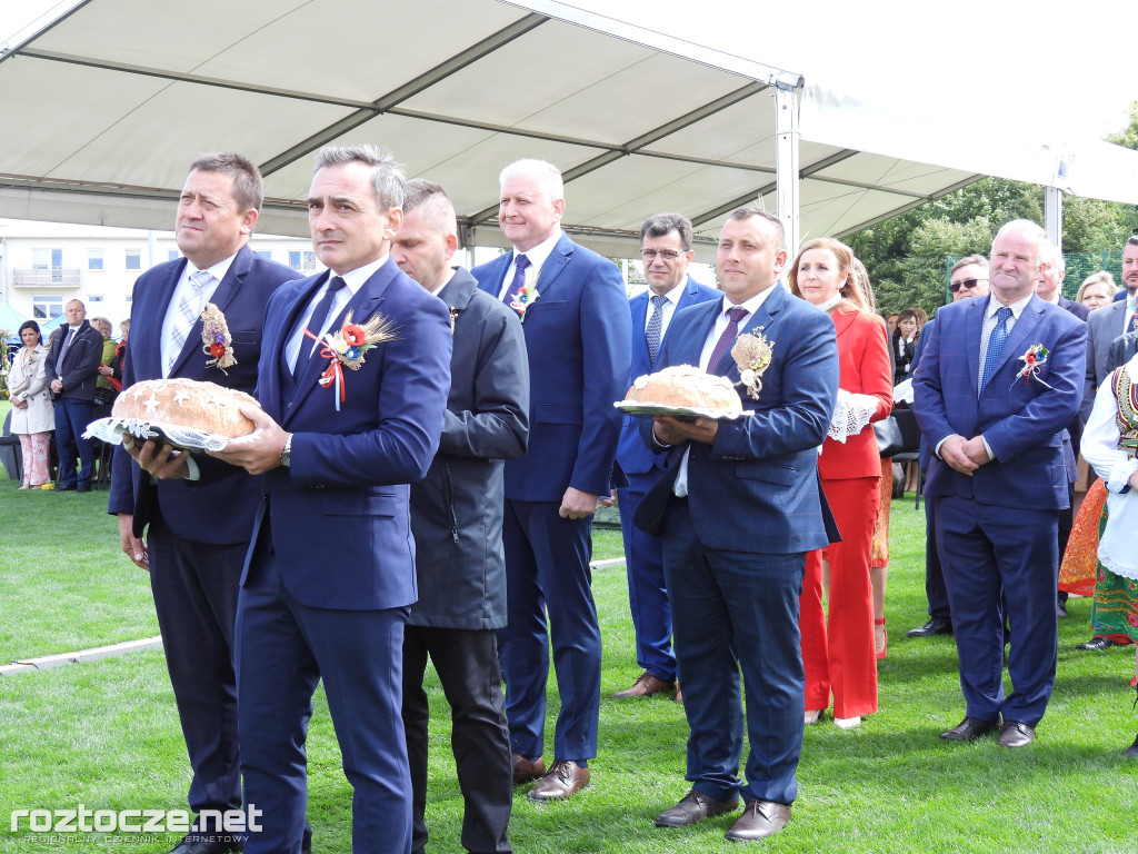 Dożynki Powiatowo-Gminne w Łabuniach cz. 1
