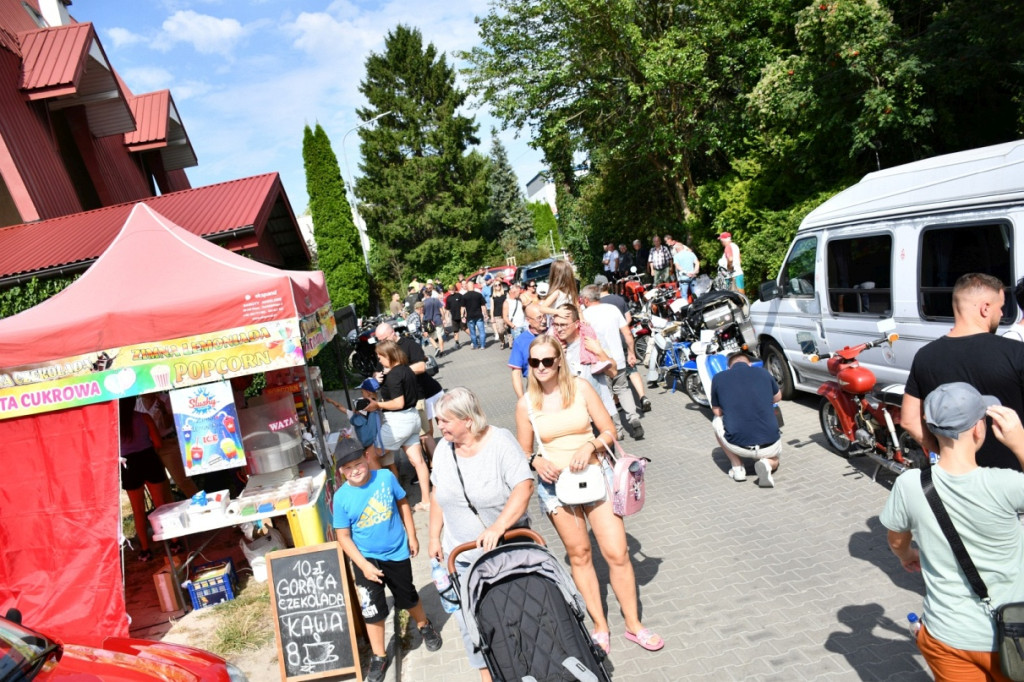 4. Zlot pojazdów zabytkowych
