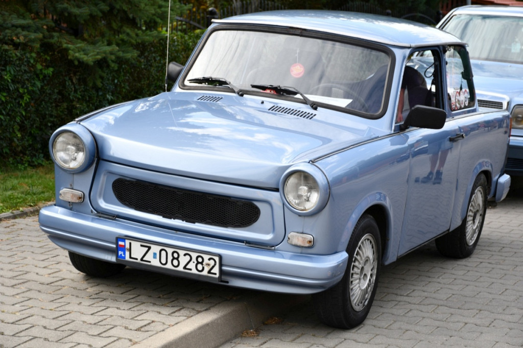 4. Zlot pojazdów zabytkowych