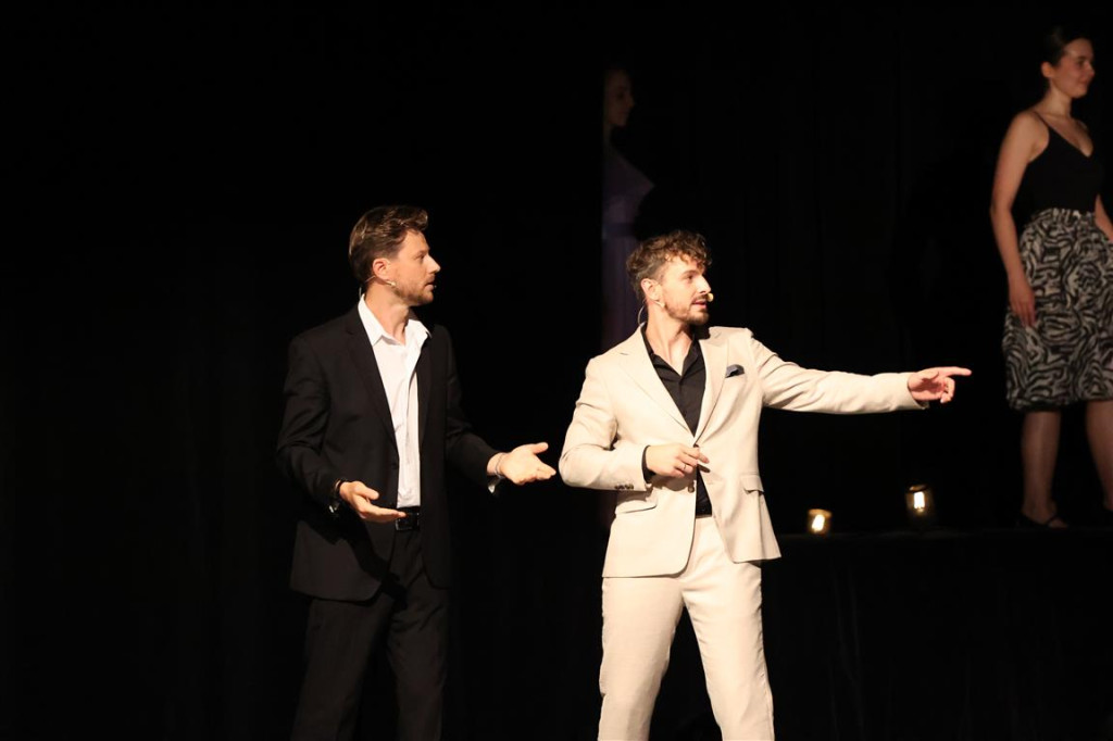 20 lat Tomaszowskiego Zespołu Teatralnego