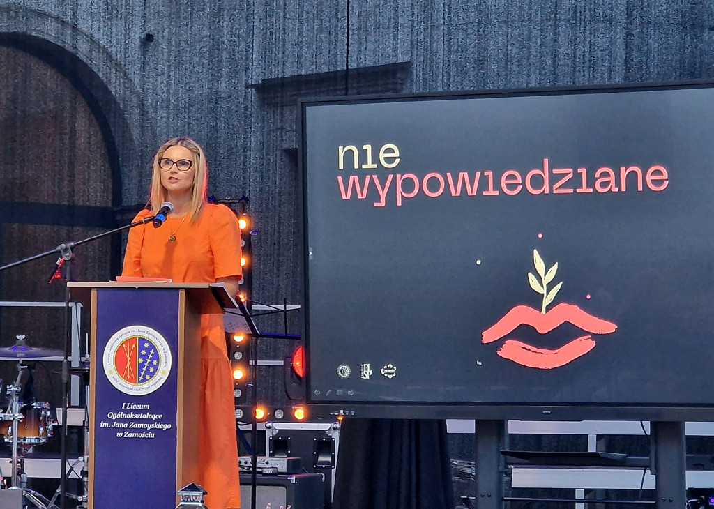NIEwypowiedziane – młodzi twórcy z Zamościa i ich tomik poezji