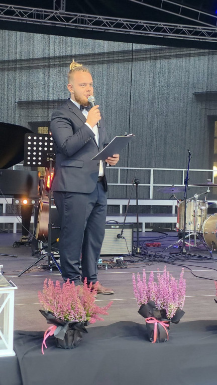 NIEwypowiedziane – młodzi twórcy z Zamościa i ich tomik poezji