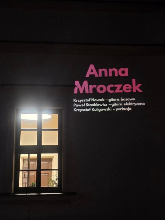 NIEwypowiedziane – młodzi twórcy z Zamościa i ich tomik poezji