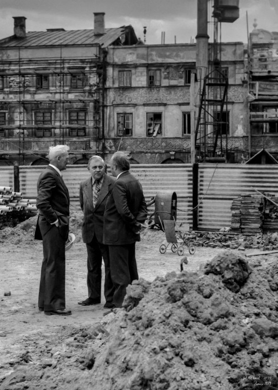 „Powroty” – Zamość lat 70. w obiektywie Mirosława Chmiela