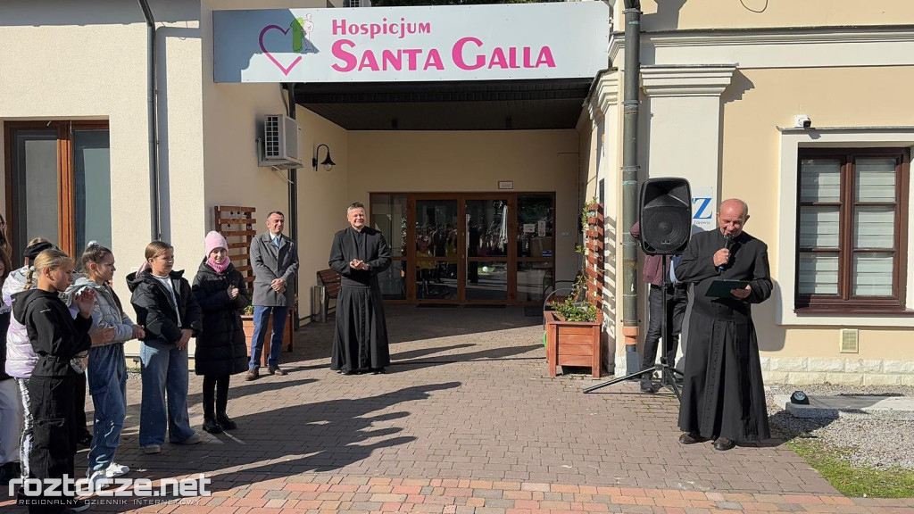 Pola Nadziei posadzone przy Hospicjum Santa Galla