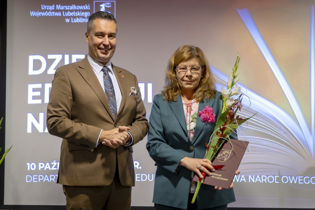 Nagrody dla nauczycieli od marszałka