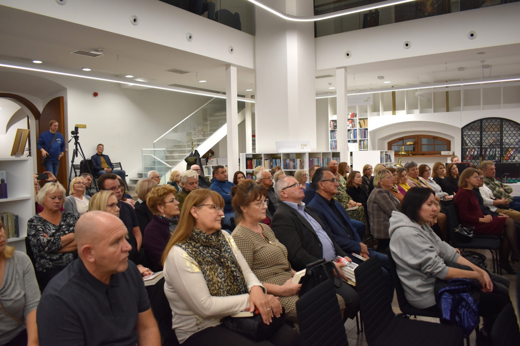 Tarnogród. Z muzyką wśród książek i obrazów