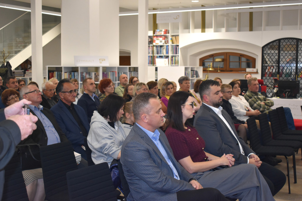 Tarnogród. Z muzyką wśród książek i obrazów
