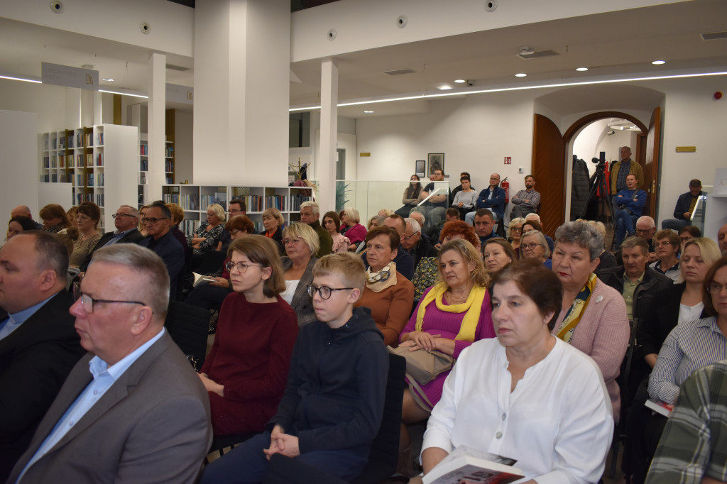 Tarnogród. Z muzyką wśród książek i obrazów