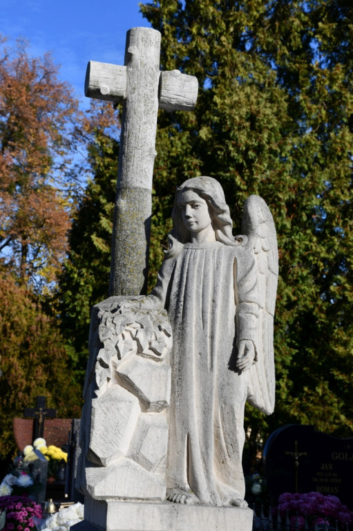 Kwesta 1 listopada na cmentarzu