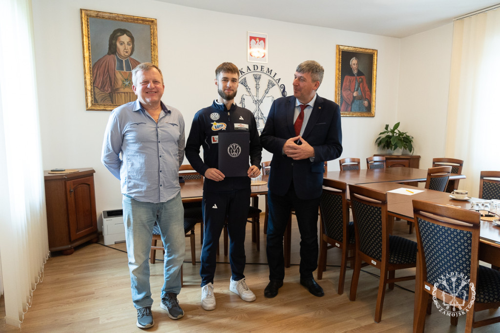 Nagrody dla Akademickich Mistrzów Europy