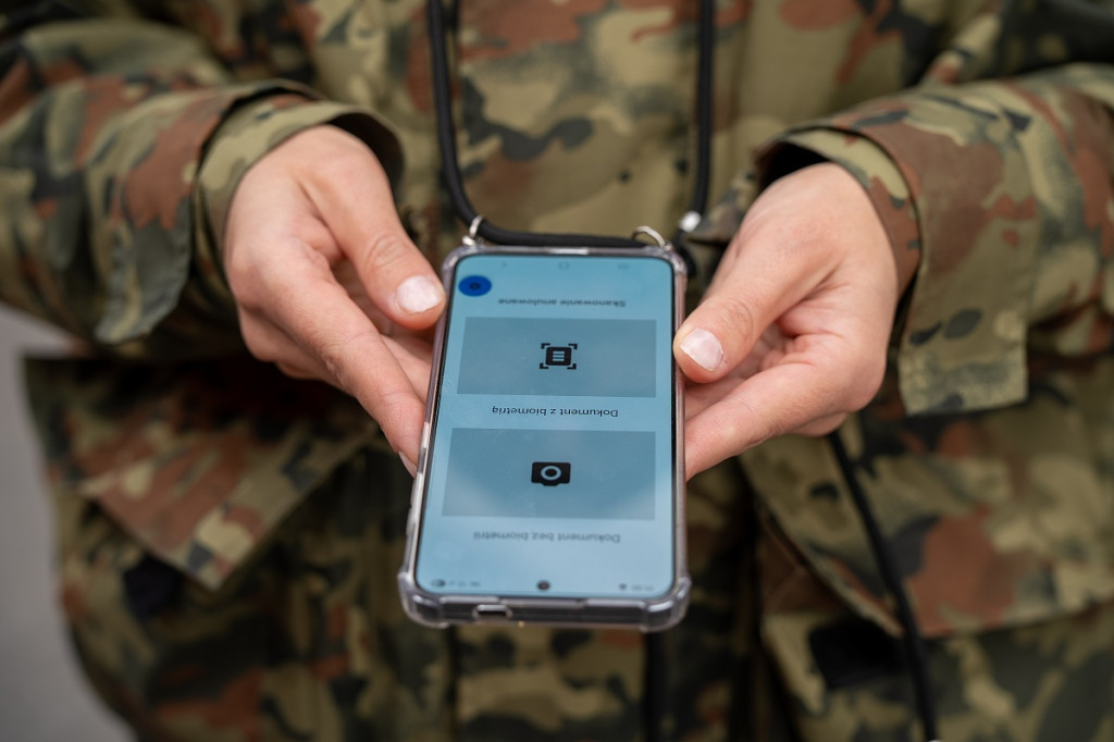 Podróżni odprawieni na granicy zewnętrznej UE w Entry