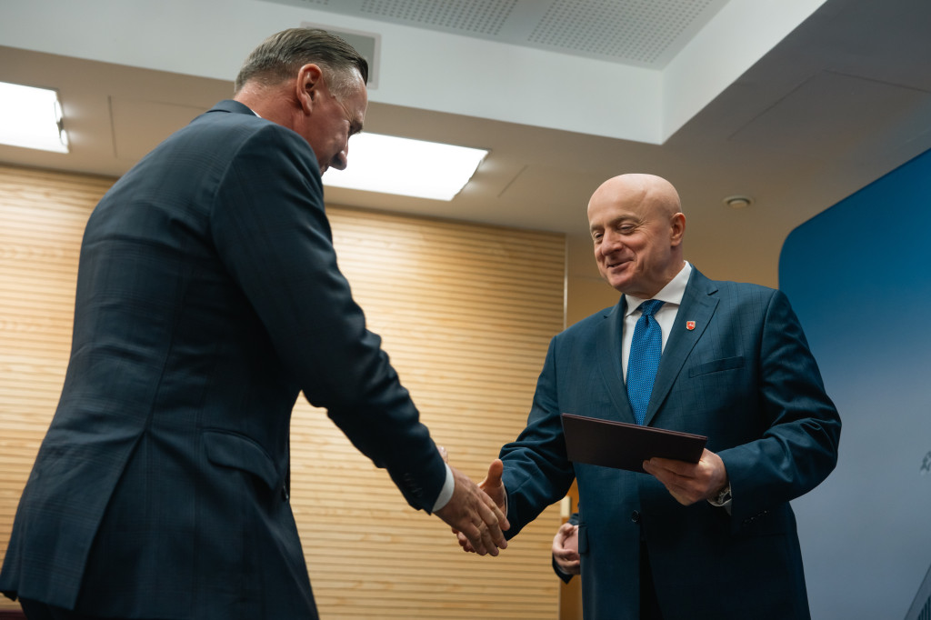 Drogi do pól coraz bliżej - druga tura