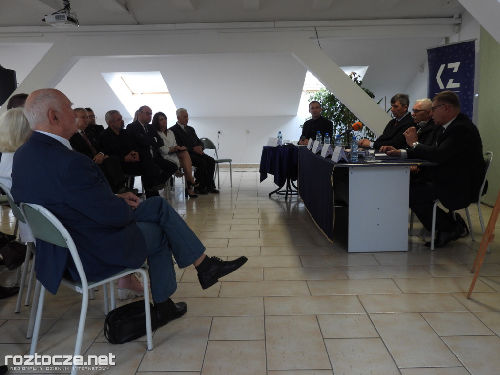 Panel dyskusyjny o Muzeum Dzieci Zamojszczyzny