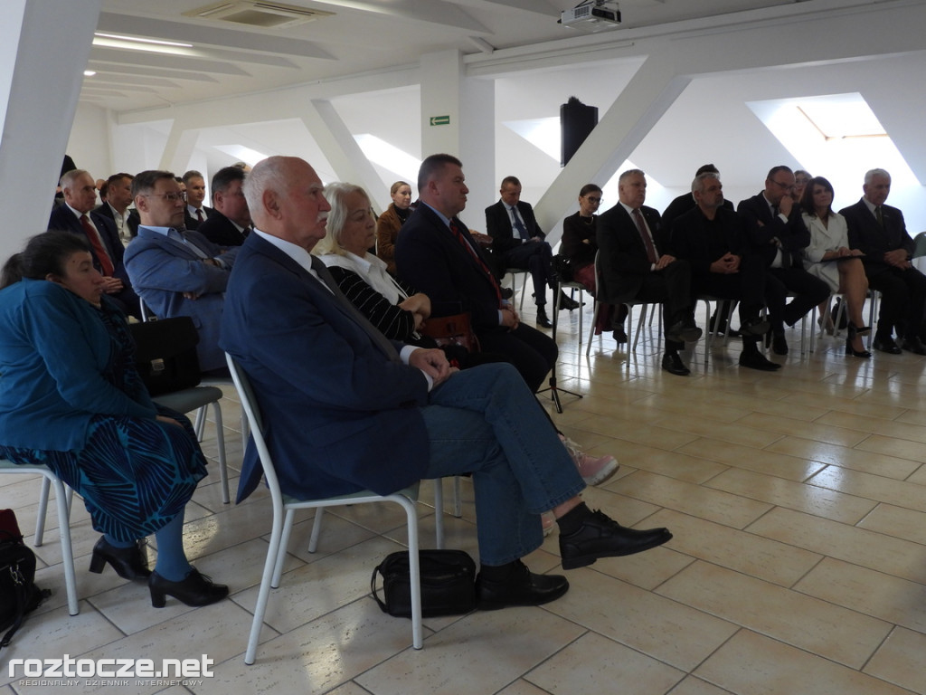 Panel dyskusyjny o Muzeum Dzieci Zamojszczyzny