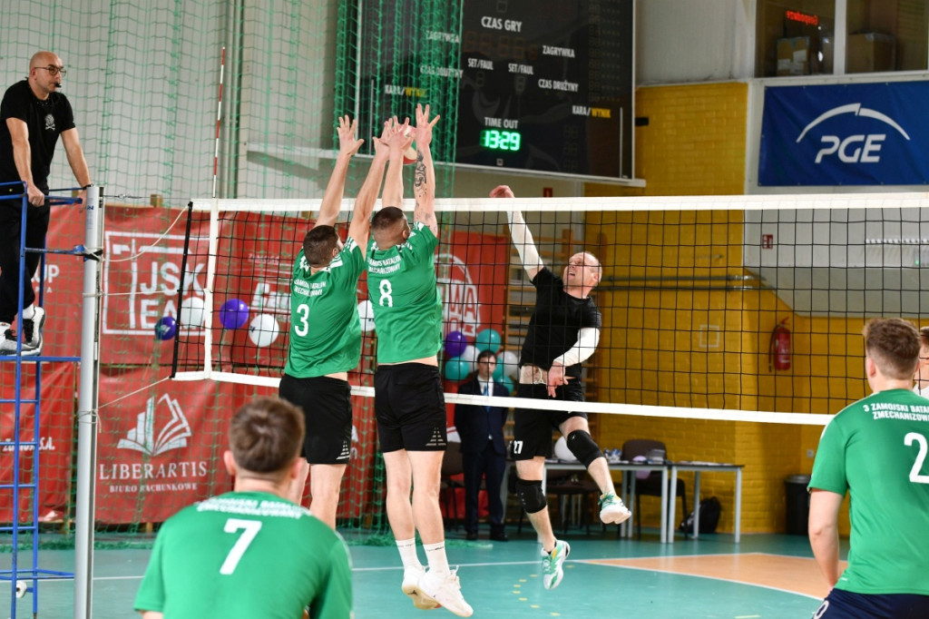 GRAMY SERCEM DLA TOMASZA