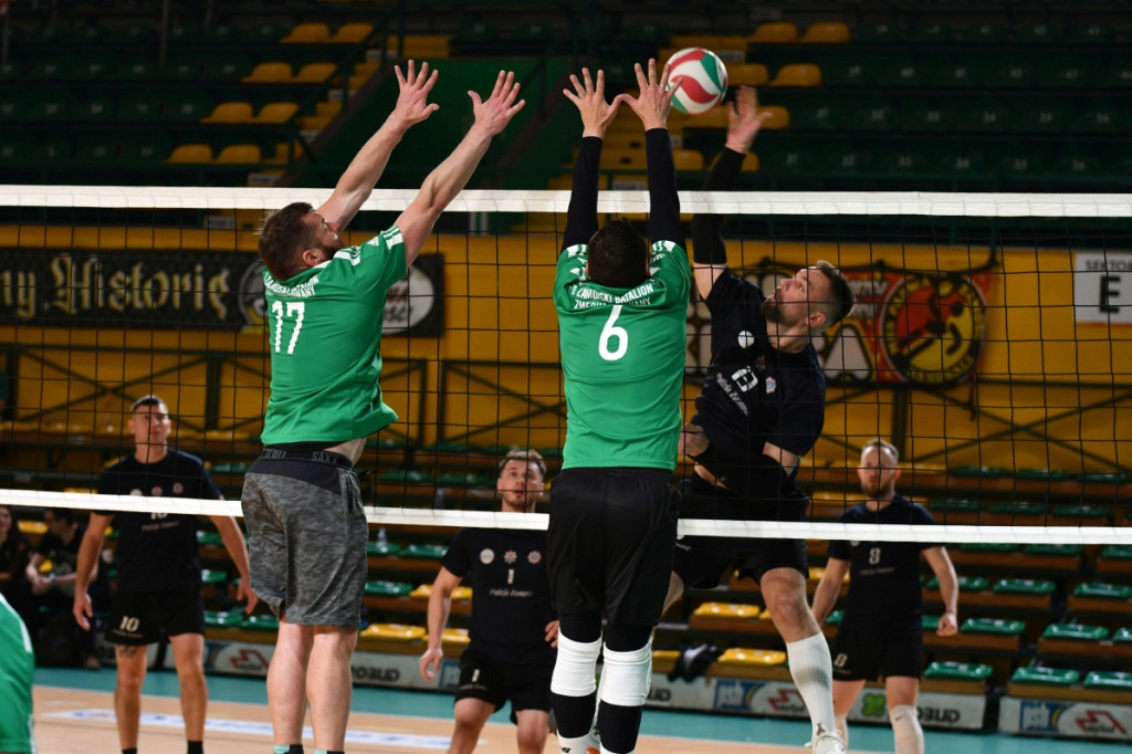 GRAMY SERCEM DLA TOMASZA