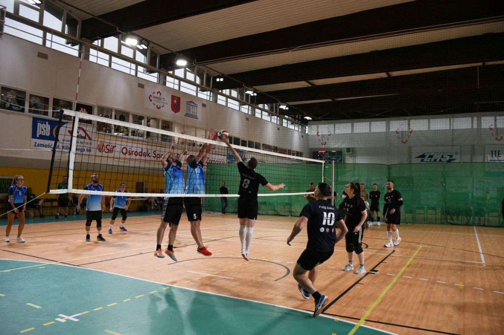 GRAMY SERCEM DLA TOMASZA