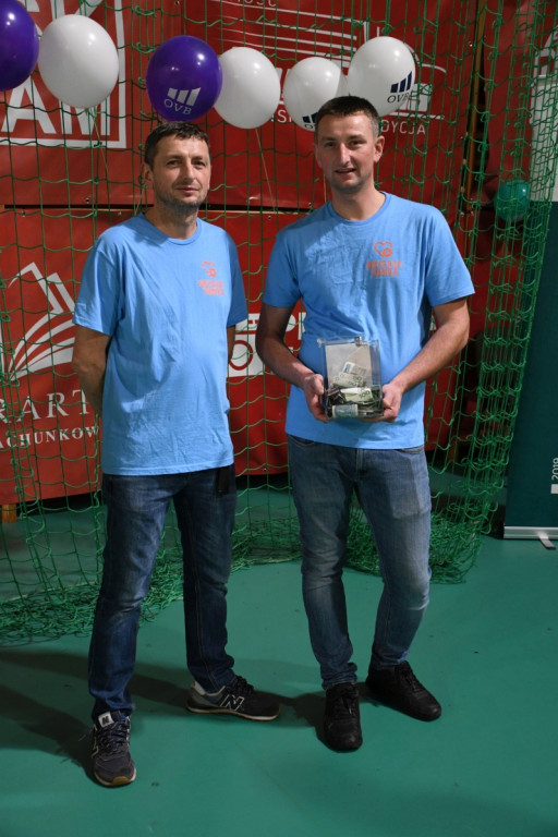 GRAMY SERCEM DLA TOMASZA