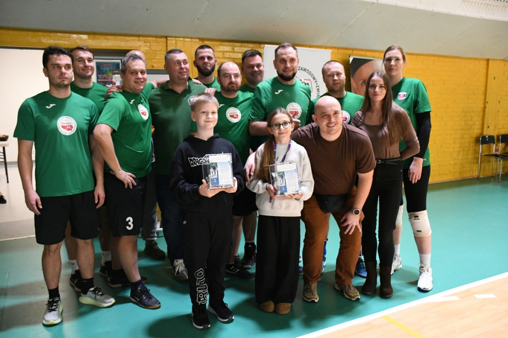 GRAMY SERCEM DLA TOMASZA