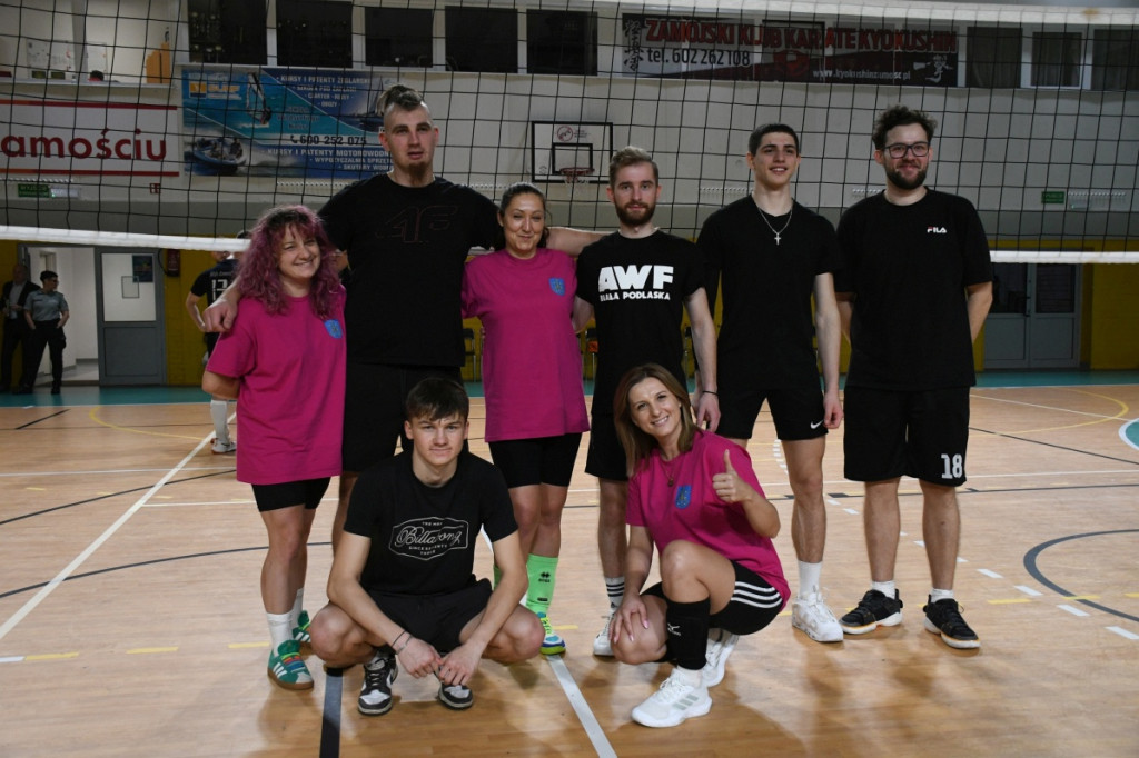 GRAMY SERCEM DLA TOMASZA