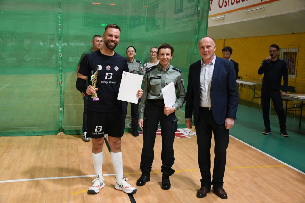 GRAMY SERCEM DLA TOMASZA