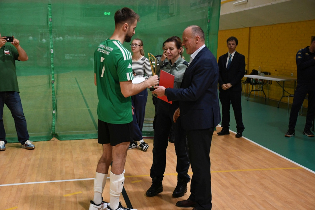 GRAMY SERCEM DLA TOMASZA