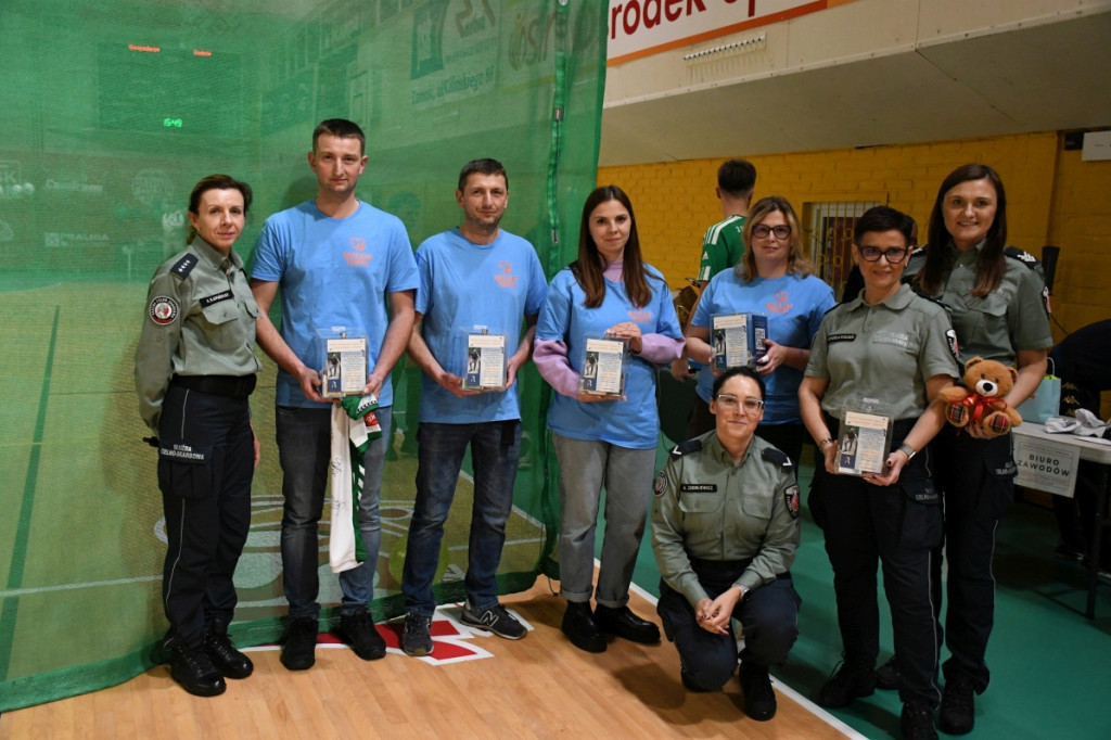 GRAMY SERCEM DLA TOMASZA