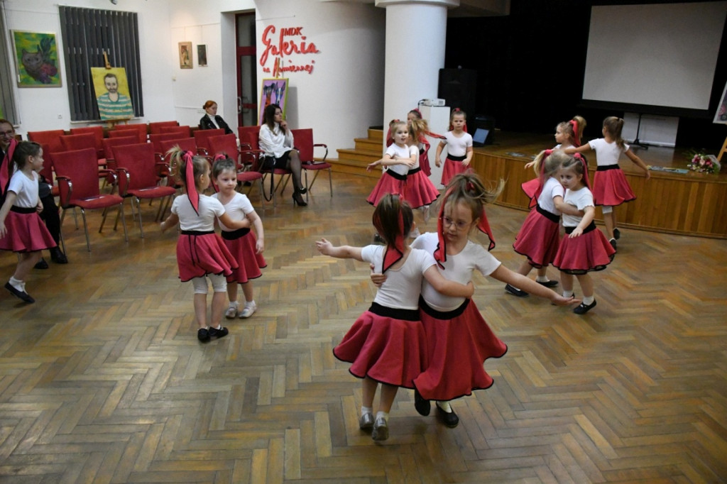 20-lecie pracowni batiku w MDK