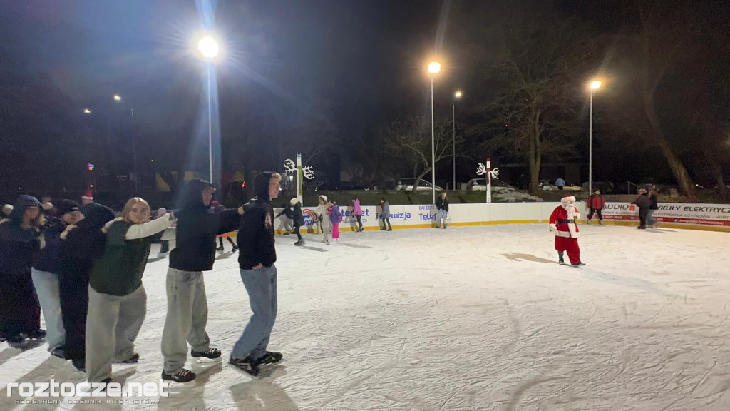 Otwarcie lodowiska w Tomaszowie Lubelskim