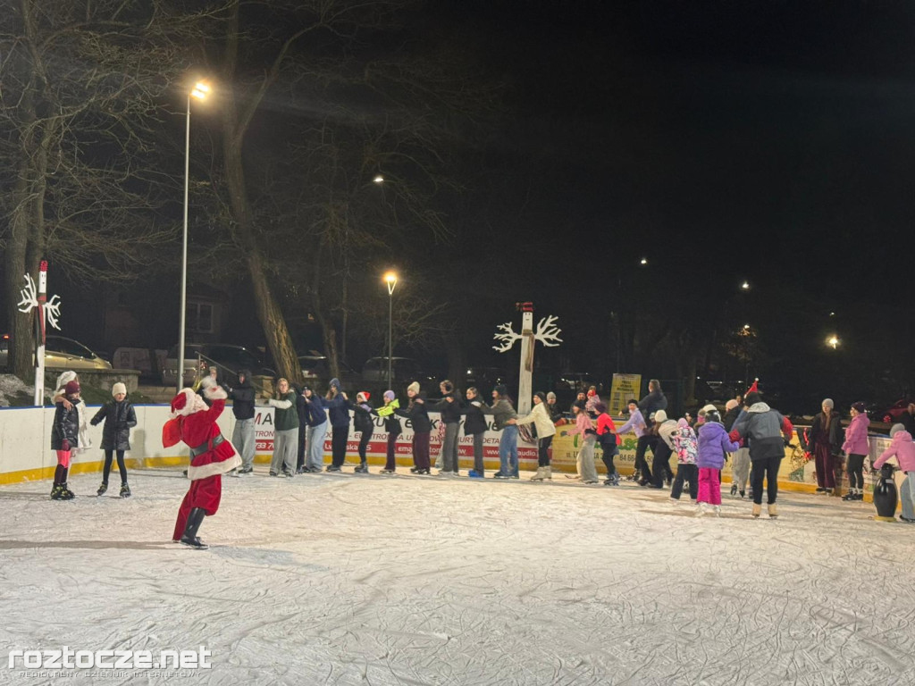 Otwarcie lodowiska w Tomaszowie Lubelskim
