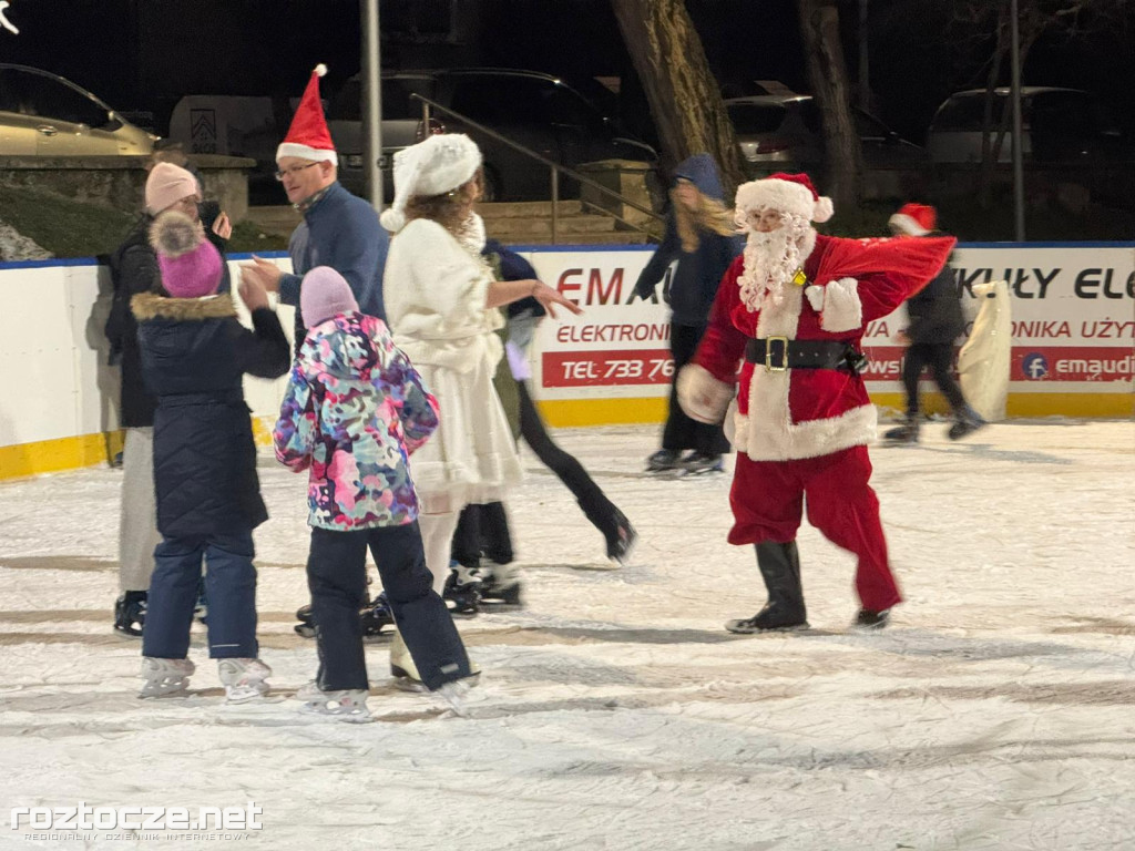 Otwarcie lodowiska w Tomaszowie Lubelskim