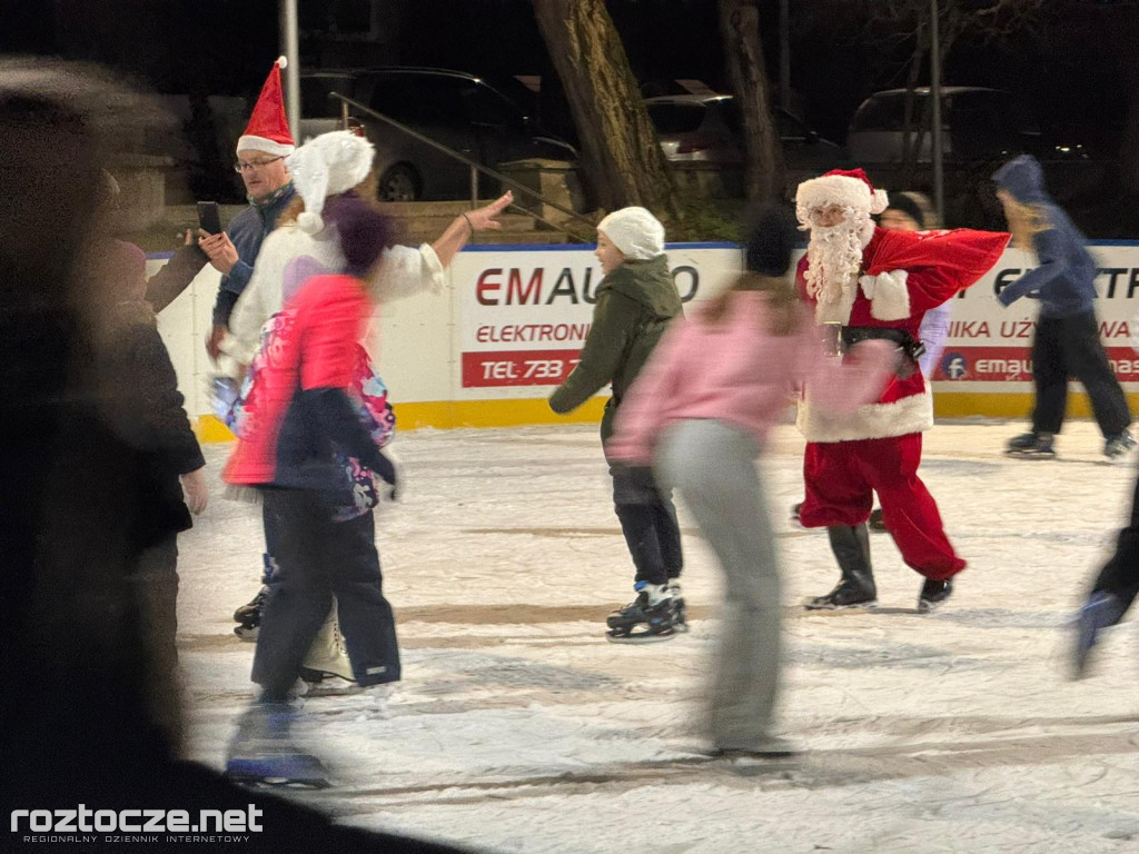 Otwarcie lodowiska w Tomaszowie Lubelskim