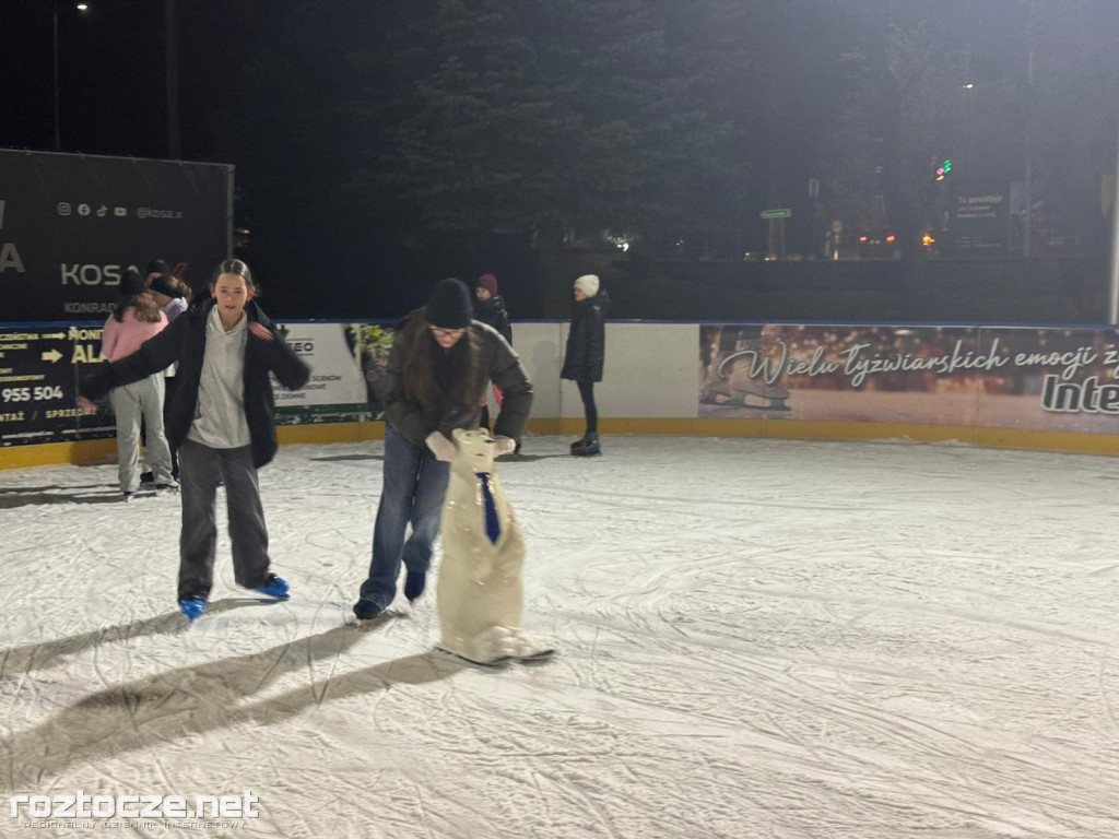 Otwarcie lodowiska w Tomaszowie Lubelskim