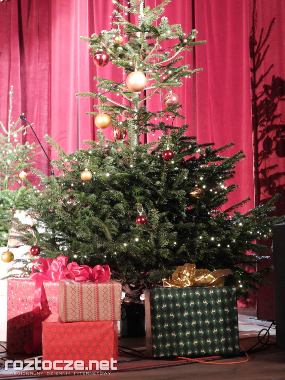 Jubileuszowy Spektakl Świąteczny „Saving Christmas”