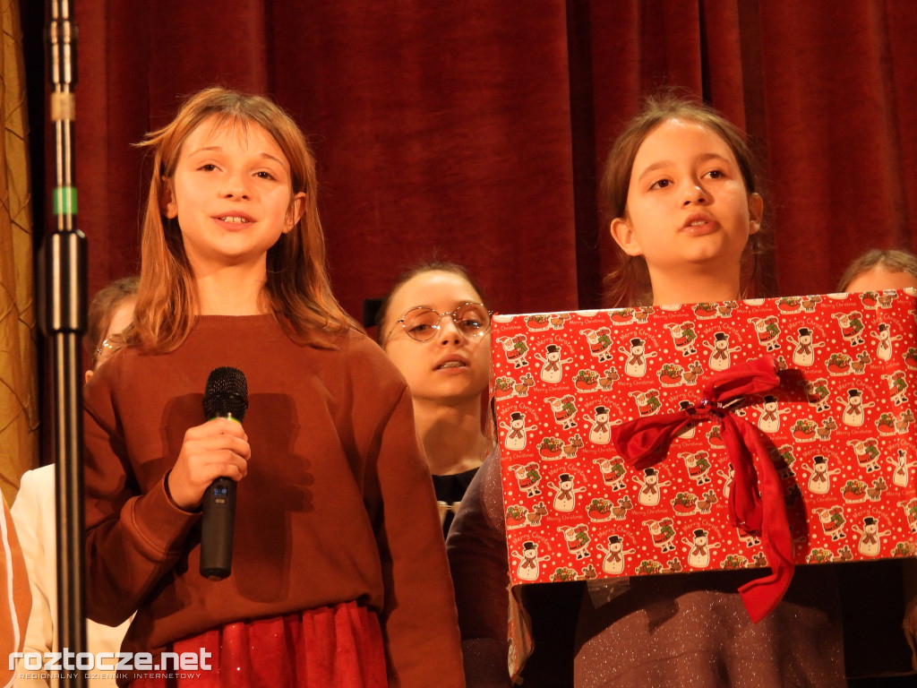 Jubileuszowy Spektakl Świąteczny „Saving Christmas”