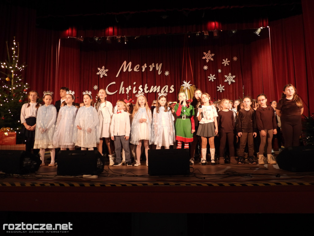 Jubileuszowy Spektakl Świąteczny „Saving Christmas”