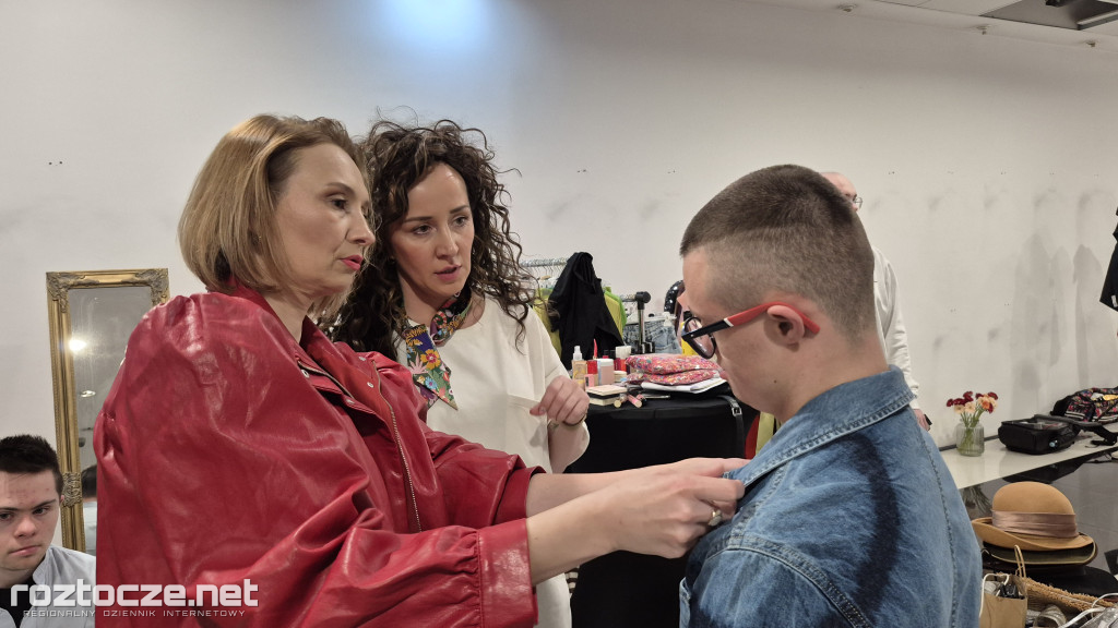 Kalendarz dla Tomka od Tworzywo Nie Sztuczne