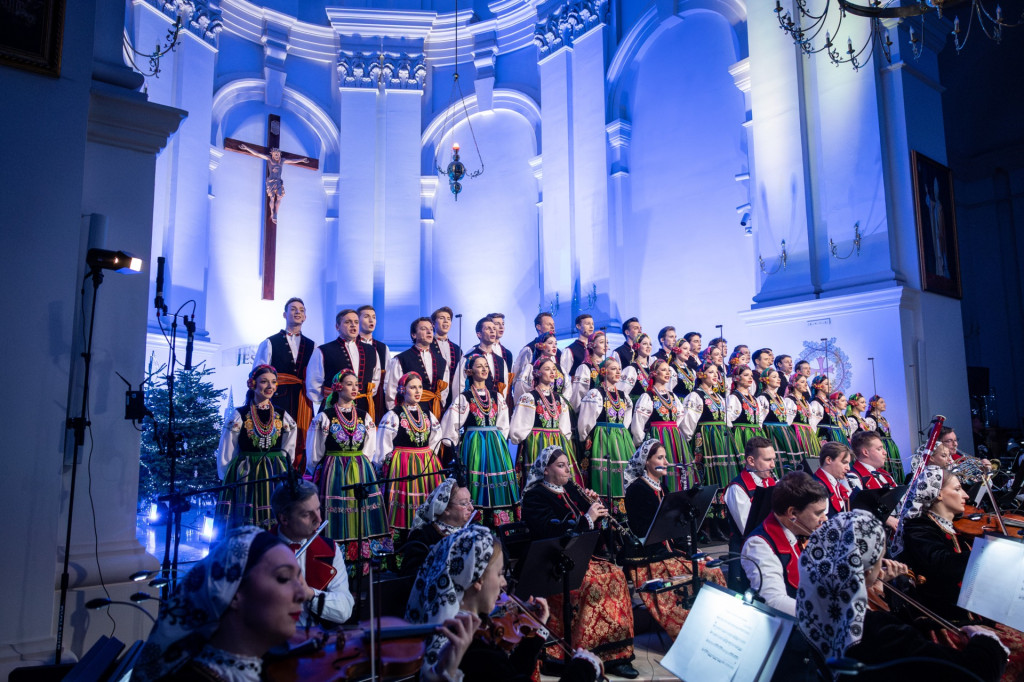 Mazowsze z koncertem kolęd u oo. Franciszkanów