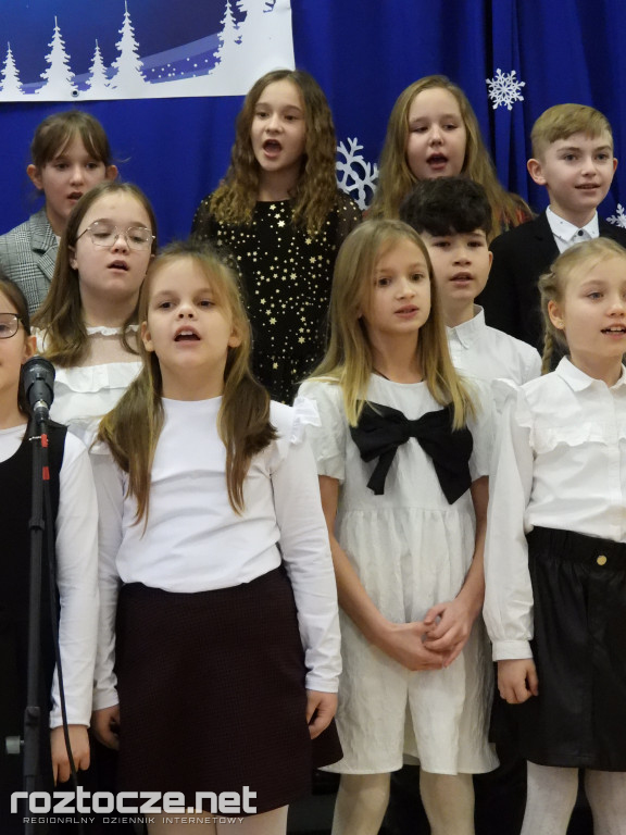 XV Gminny Przegląd Kolęd i Pastorałek w Łabuniach