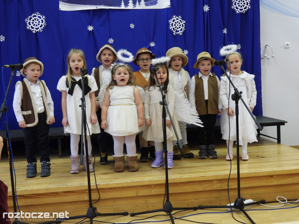 XV Gminny Przegląd Kolęd i Pastorałek w Łabuniach