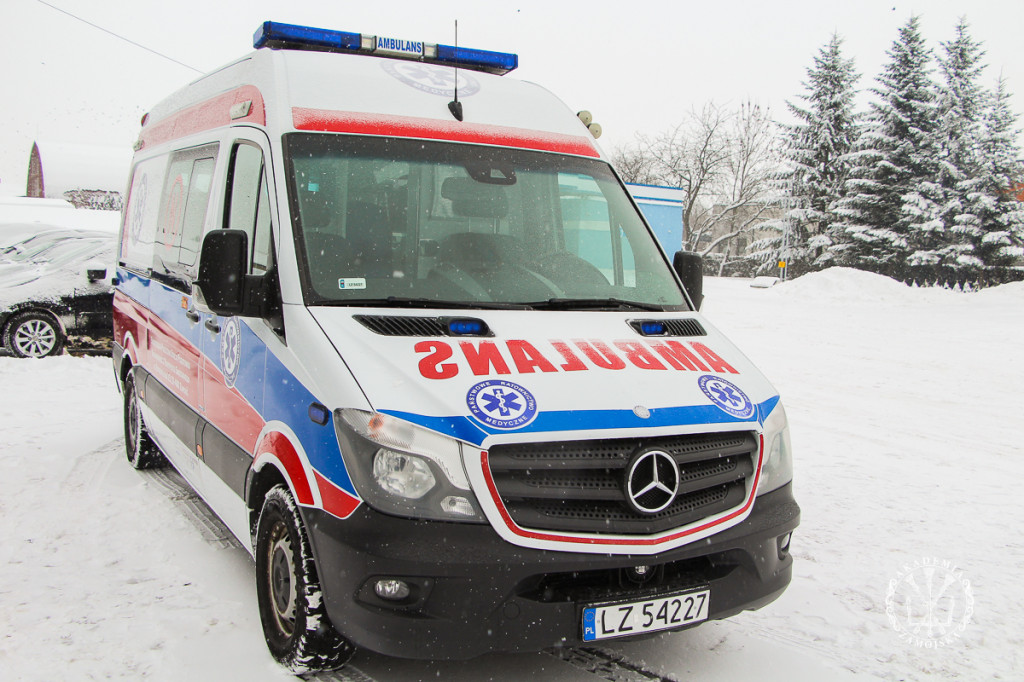 Ambulans do nauki ratownictwa w AZ