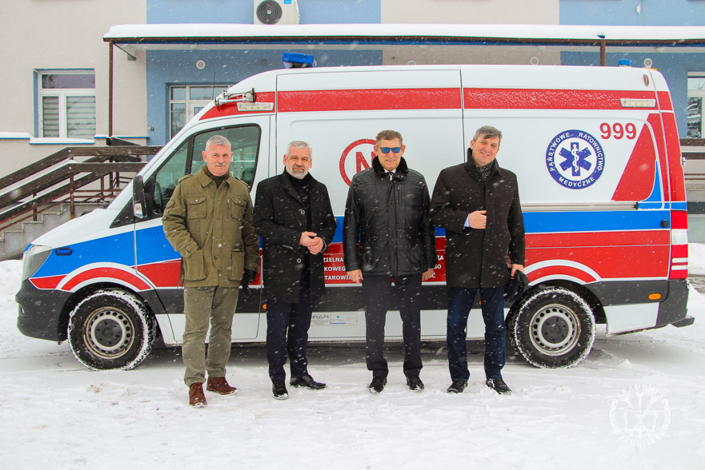 Ambulans do nauki ratownictwa w AZ