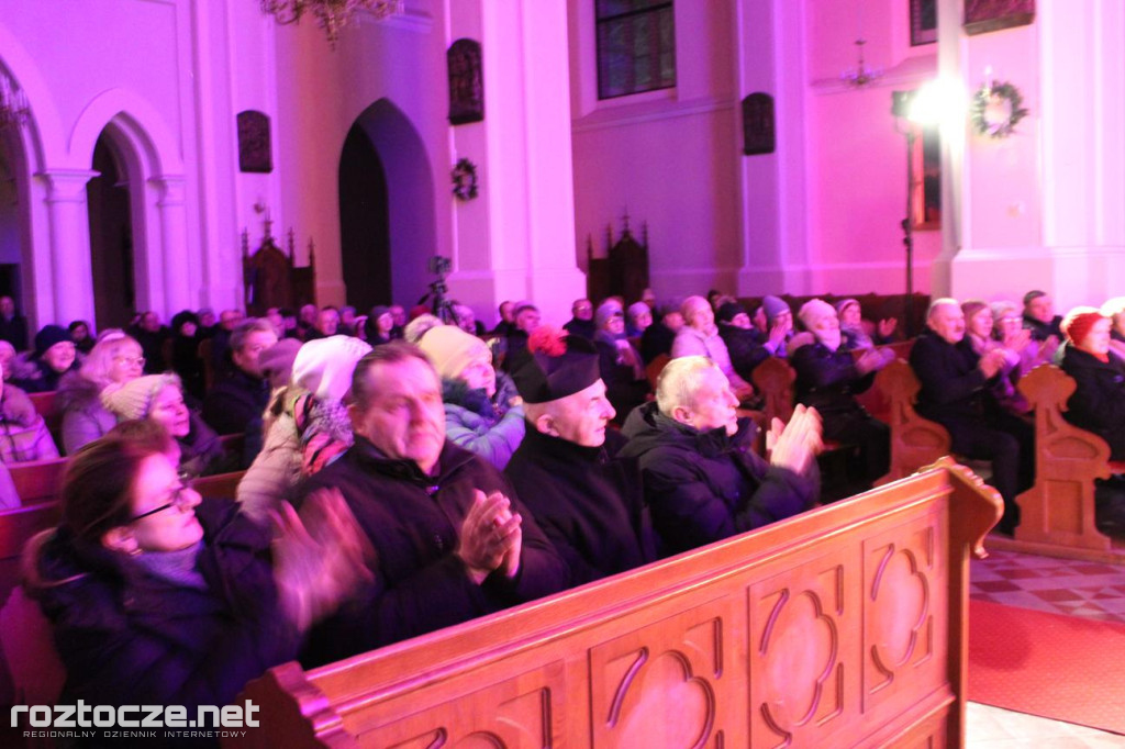 Miecznikowski z koncertem kolęd w Trzeszczanach