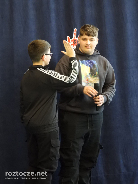 Szkoła Podstawowa w Wysokiem mówi STOP HEJT