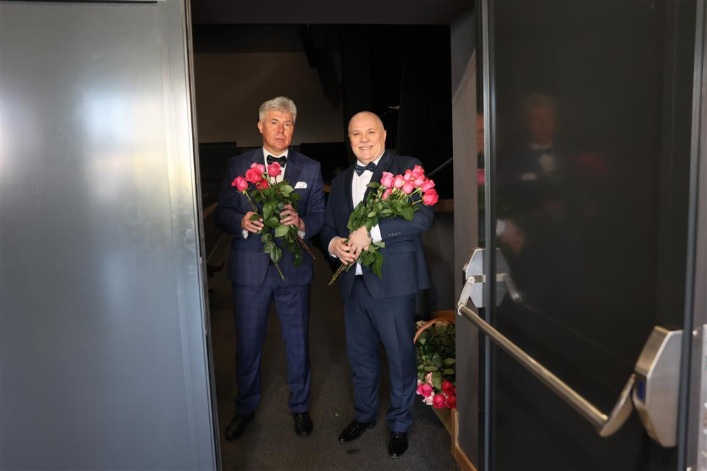 Dzień Kobiet w Tomaszowskim Domu Kultury