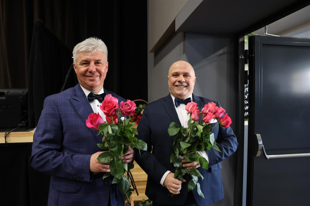 Dzień Kobiet w Tomaszowskim Domu Kultury