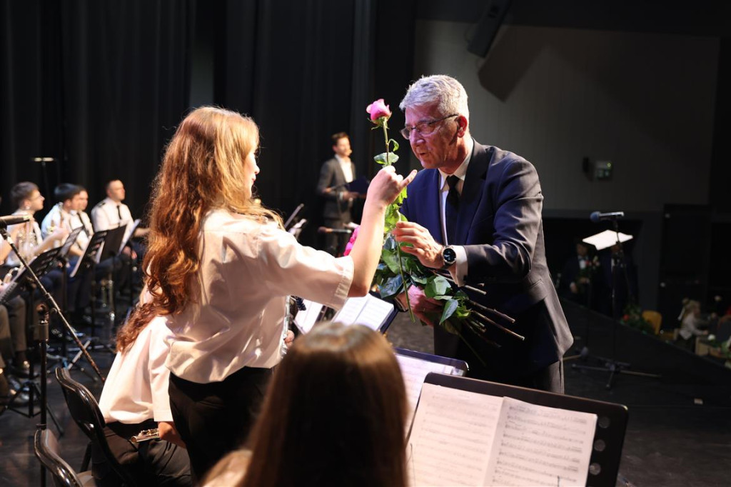 Dzień Kobiet w Tomaszowskim Domu Kultury